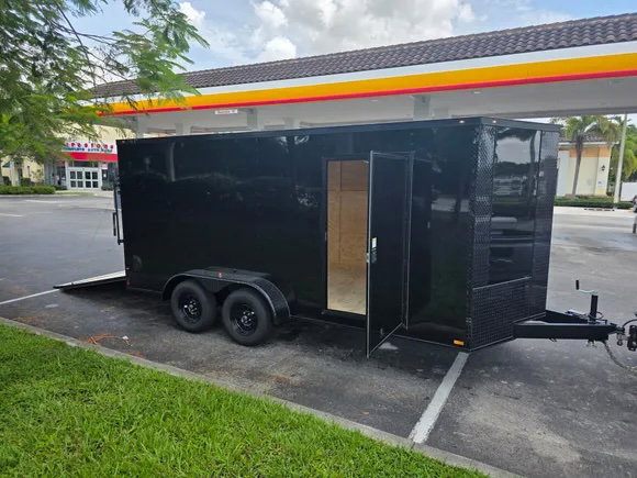 7x16 Enclosed Trailer w/Ramp Door